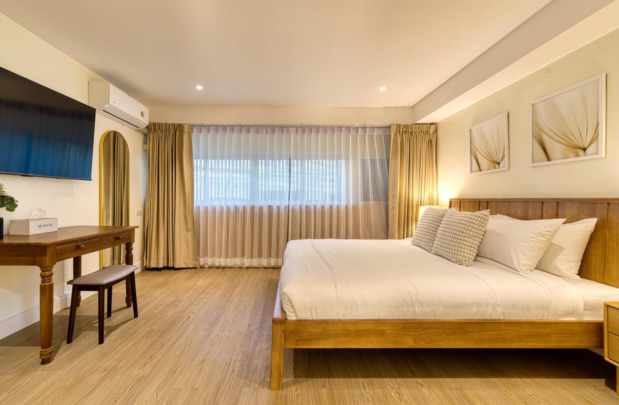 Ab House Aparthotel Bangkok Exterior photo